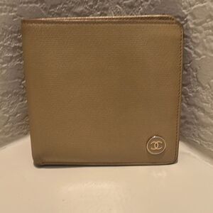 Chanel Bifold Compact Cardholder Wallet Beige Leather Luxury Minimalist CC Logo